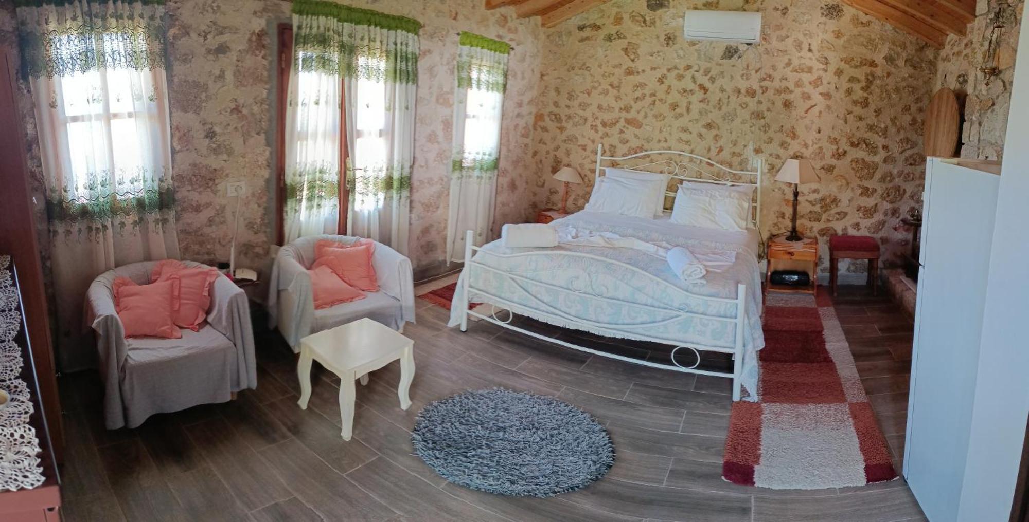 Penelope 2 Otel Dhërmi Dış mekan fotoğraf