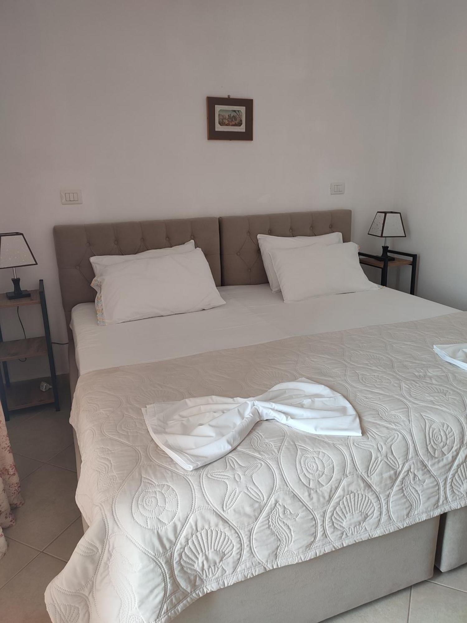 Penelope 2 Otel Dhërmi Dış mekan fotoğraf